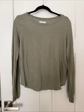 Neuflora Sage Long-Sleeve Ribbed Tee